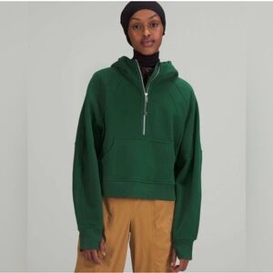 Lululemon Scuba Oversized Half-
Zip Hoodie in Everglade Green GUC XL